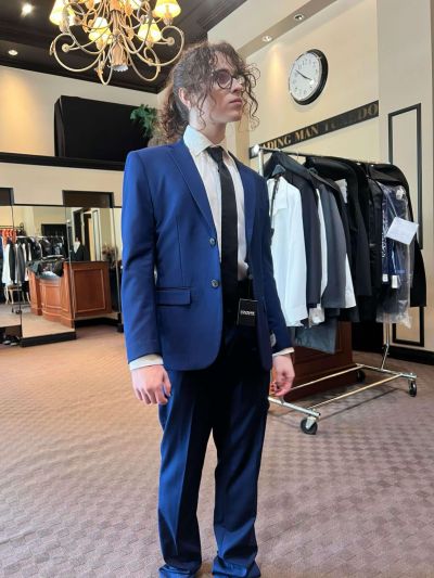 Euan getting ready for prom! -  Pugwashf
