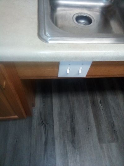 the kitchen flooring
