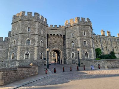 Castle
This is a photo of Windsor Castle one of the most beautiful buildings in the world.
